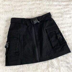 Poster Girl Women's Miss Behaving Black Cargo A-Line Mini Skirt Size Small